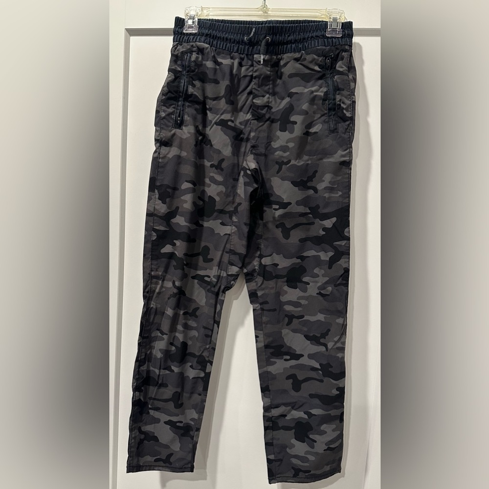GAP KIDS Black Camouflage Pants XXL
